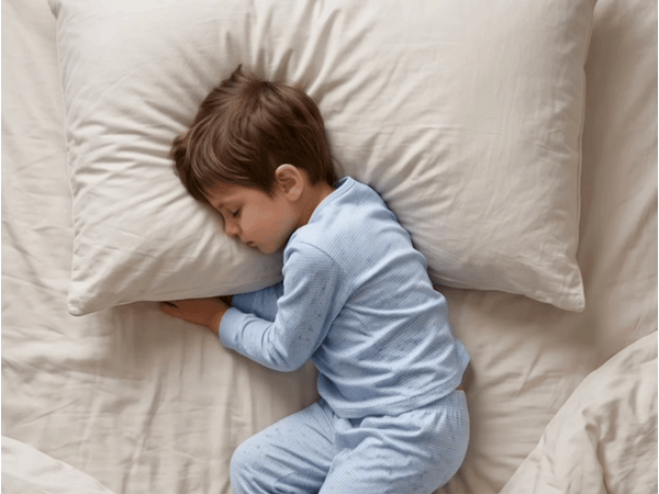 2. Porque la almohada incorrecta afecta su descanso sin que nadie se dé cuenta